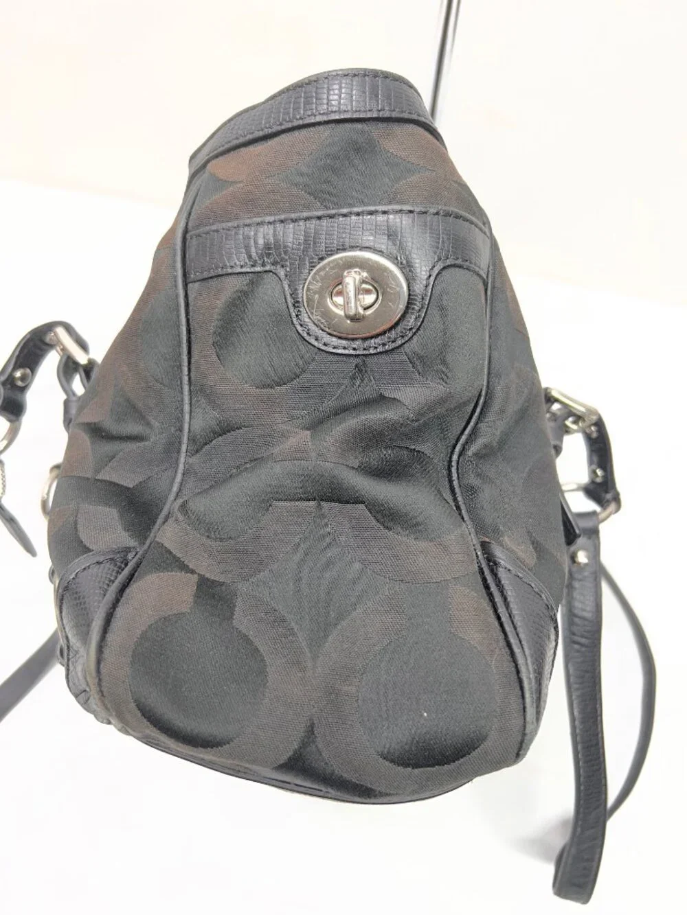 Vgt Coach Signatue Hobo Shoulder Bag Convas black brown leather trim + Scarf(4